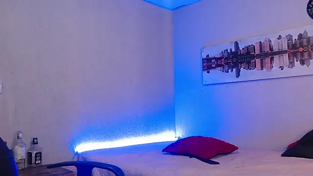 Snapshot of Andy_bapho chatting on March 17, 2:47 pm Andy bapho online show from March 17, 2:47 pm