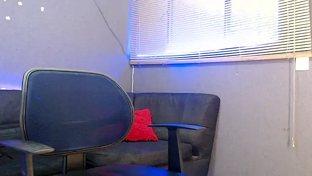 Snapshot of Andy_bapho chatting on October 6, 2:11 pm Andy bapho online show from October 6, 2:11 pm