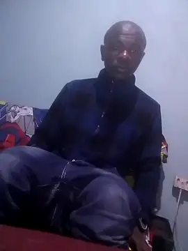 Snapshot of DigCrok chatting on September 18, 9:39 pm DigCrok online show from September 18, 9:39 pm