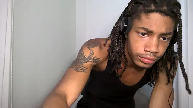 Skinnyblackman online show from January 6, 4:27 am