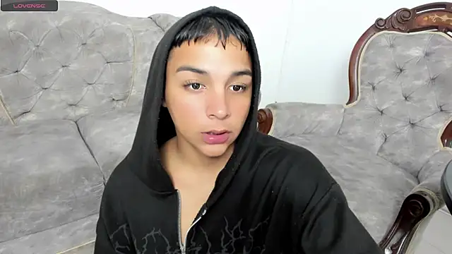 Seductivo jr online show from June 23, 5:12 am