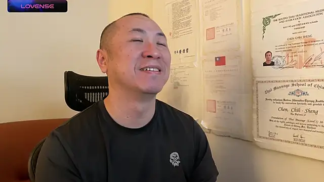 chih515 online show from February 9, 12:40 am