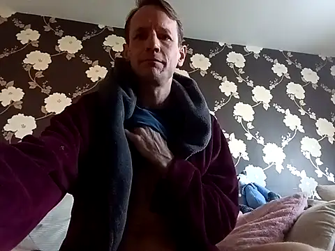 outdoorfun22 online show from April 8, 7:19 am