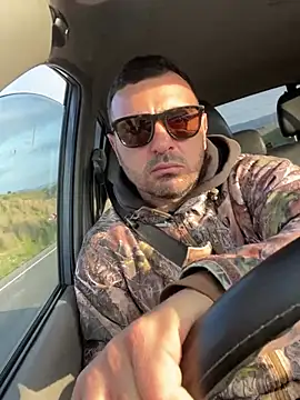 petan33 online show from February 4, 2:21 pm