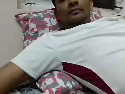 NiceBoy9099 online show from December 5, 6:24 pm