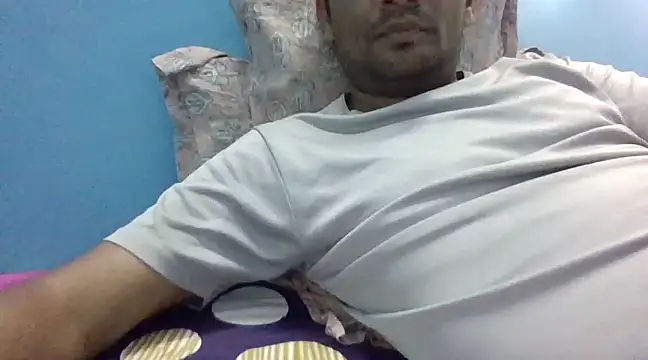 NiceBoy9099 online show from March 9, 9:24 am