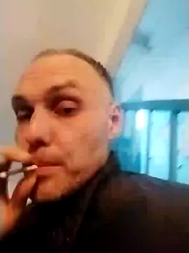 Pineapple04 online show from January 23, 1:35 pm