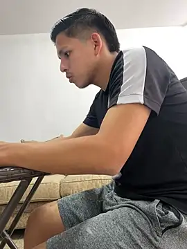 Dani202017 online show from February 18, 10:25 pm