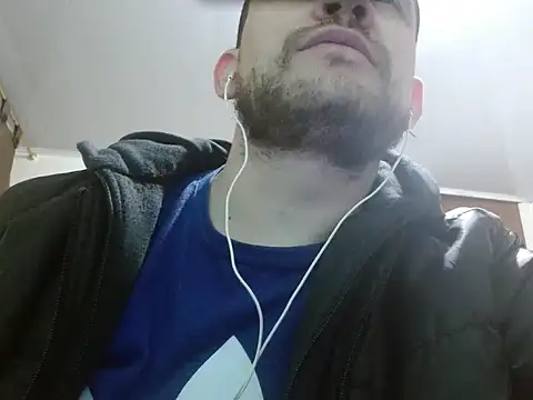 camiloking1720 online show from December 6, 12:18 am