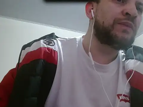 camiloking1720 online show from March 16, 7:45 am