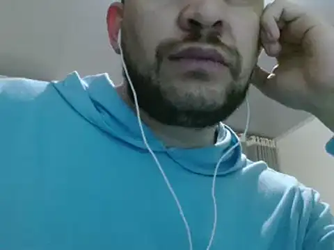 Snapshot of camiloking1720 chatting on January 23, 5:13 am camiloking1720 online show from January 23, 5:13 am