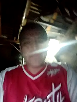 Snapshot of rodrig6987_1 chatting on October 13, 12:05 am rodrig6987 1 online show from October 13, 12:05 am