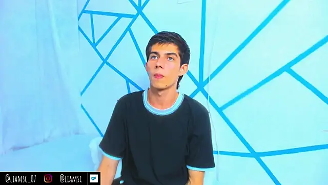 liam scott77 online show from October 2, 12:25 am