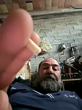 Snapshot of ros217 chatting on October 24, 3:36 pm ros217 online show from October 24, 3:36 pm