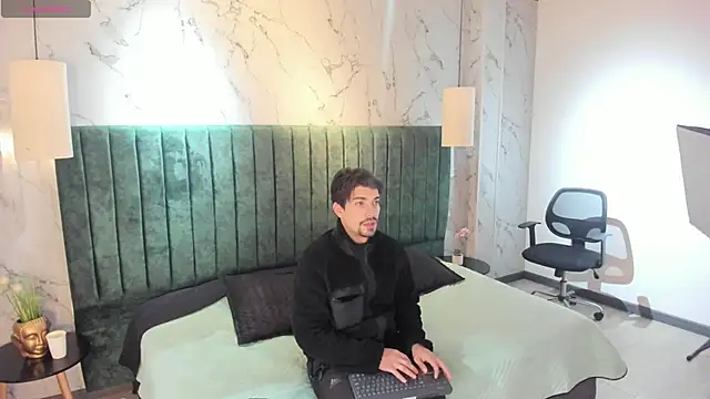 Ian Daviz online show from October 10, 11:59 am