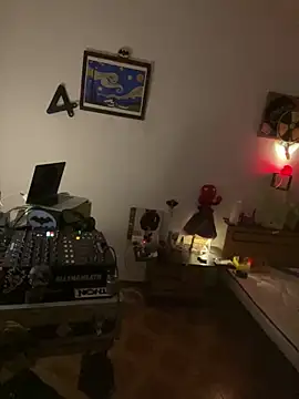 PutaNieves1983 online show from September 9, 10:19 pm