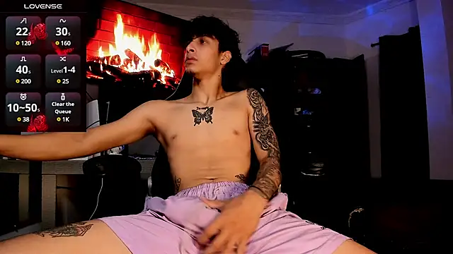 Snakebutterfly online show from February 21, 6:29 am