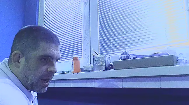 Snapshot of YouWantMe666 chatting on February 26, 8:15 am YouWantMe666 online show from February 26, 8:15 am