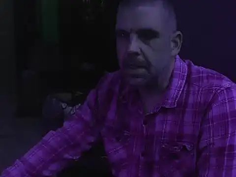 Snapshot of YouWantMe666 chatting on October 15, 8:33 am YouWantMe666 online show from October 15, 8:33 am