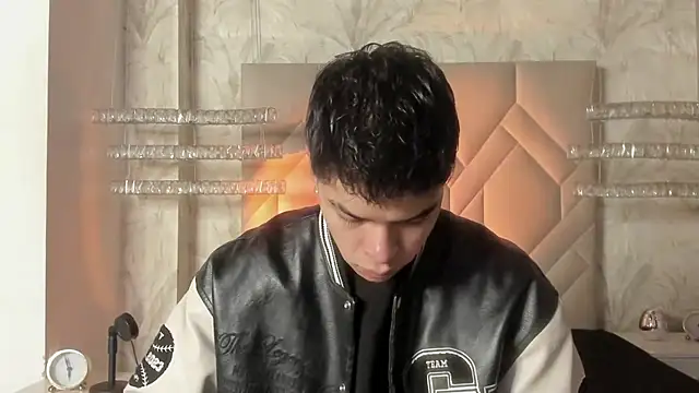 AndyPalmer  online show from December 9, 11:47 am