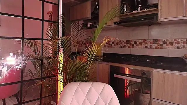 AndyPalmer  online show from October 4, 4:06 am