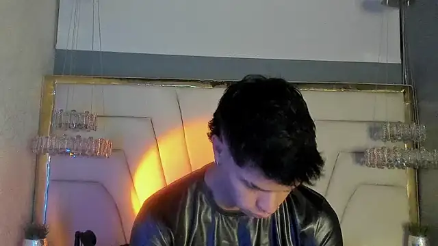 AndyPalmer  online show from February 6, 11:43 am