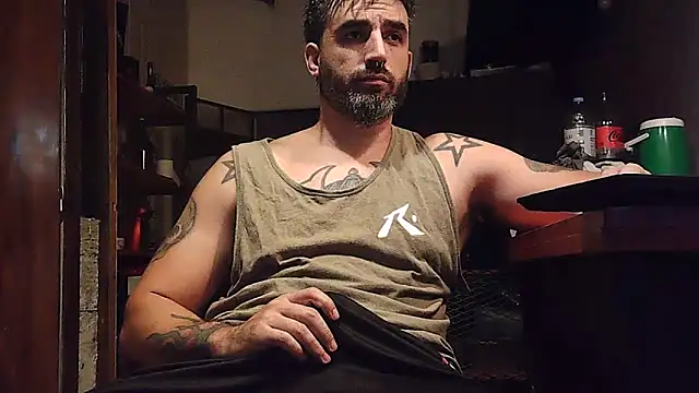 ozzypsico13 online show from March 2, 8:14 pm