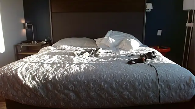 H1gh Fr3qu3ncy online show from January 24, 2:08 pm