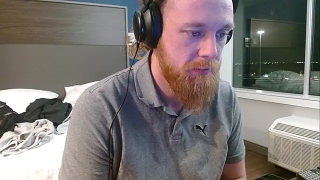 H1gh Fr3qu3ncy online show from February 3, 2:47 am