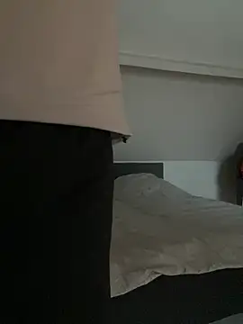 an0niem online show from January 10, 9:46 am