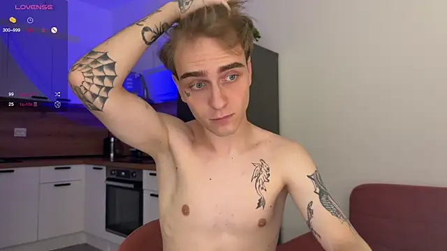 Snapshot of Marcus_Lovrov chatting on October 6, 2:11 pm Marcus Lovrov online show from October 6, 2:11 pm