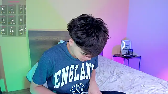 justinbiler online show from March 22, 11:53 am