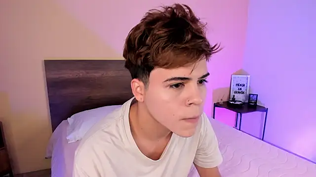 justinbiler online show from January 17, 12:31 pm