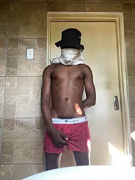 Snapshot of AmuM11 chatting on October 24, 1:02 pm AmuM11 online show from October 24, 1:02 pm