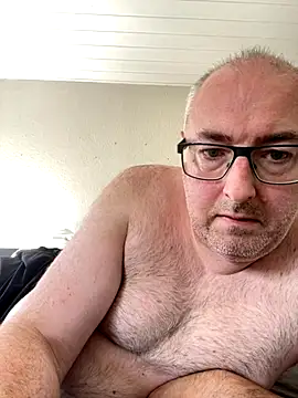 Snapshot of Ronaldo50_DK chatting on September 20, 1:55 pm Ronaldo50 DK online show from September 20, 1:55 pm