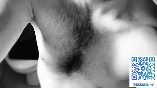 mr-k-quinn-x online show from December 18, 11:34 pm