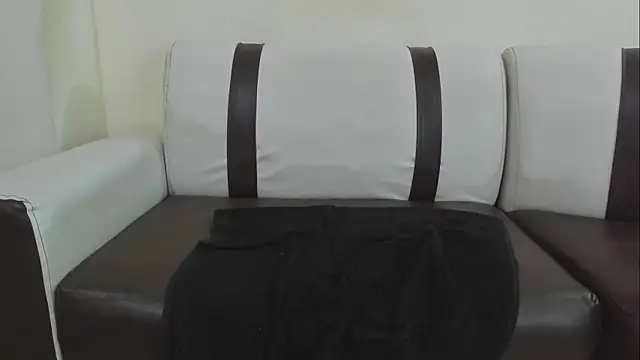 lunainsane58 online show from June 27, 11:02 am