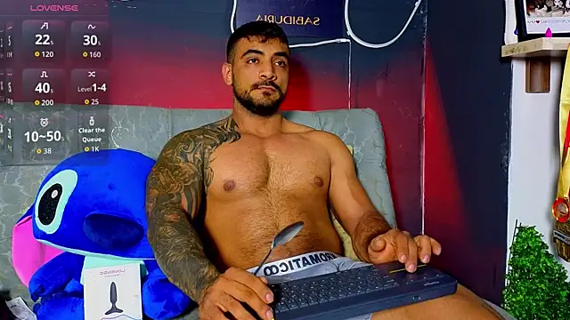 ERIC HARRISON online show from April 3, 10:39 pm