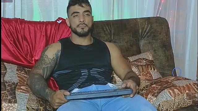 ERIC HARRISON online show from December 6, 12:45 am