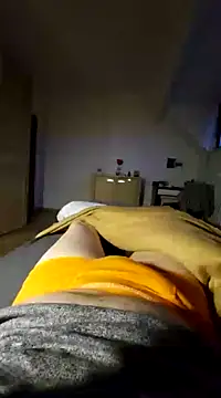 Snapshot of pascalino100 chatting on January 24, 7:19 am pascalino100 online show from January 24, 7:19 am