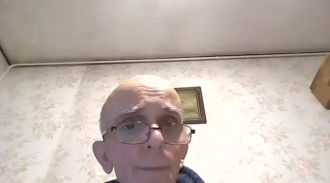 mariusica1xh online show from February 5, 10:44 pm