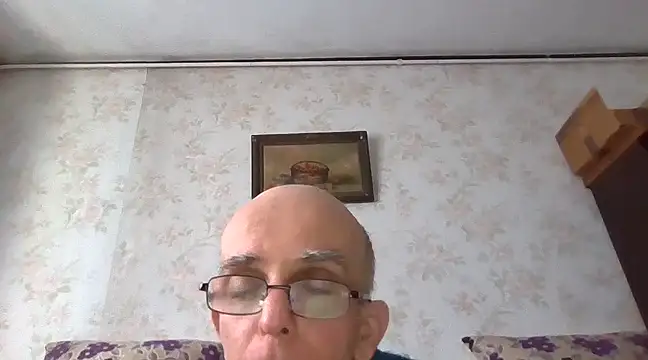 mariusica1xh online show from February 5, 12:38 pm