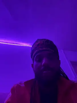 Snapshot of Rastamanzigy22 chatting on October 16, 1:02 am Rastamanzigy22 online show from October 16, 1:02 am