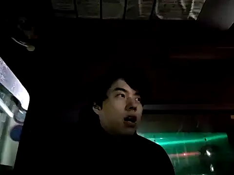 Snapshot of whitebriefboy chatting on January 25, 2:03 pm whitebriefboy online show from January 25, 2:03 pm