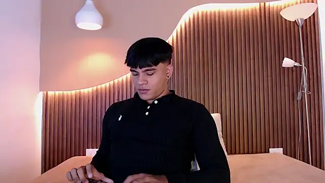 LuciferM Star online show from February 10, 4:17 am