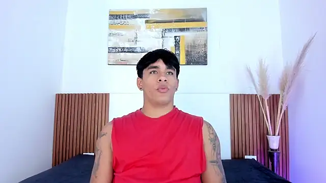 LuciferM Star online show from February 4, 3:23 am