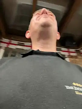 Snapshot of mrwright878787 chatting on February 20, 6:35 pm mrwright878787 online show from February 20, 6:35 pm