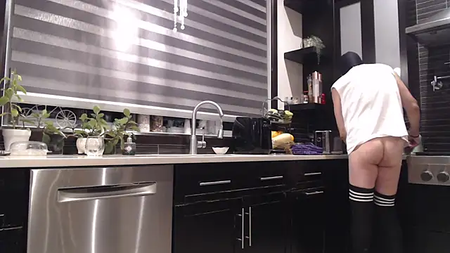 Toy-Daddy online show from October 25, 10:44 pm