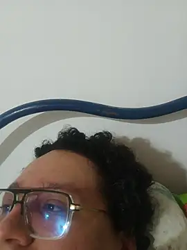 beautiful hands  online show from December 17, 9:05 am