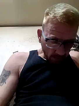 gettinit2wice online show from January 13, 3:01 am